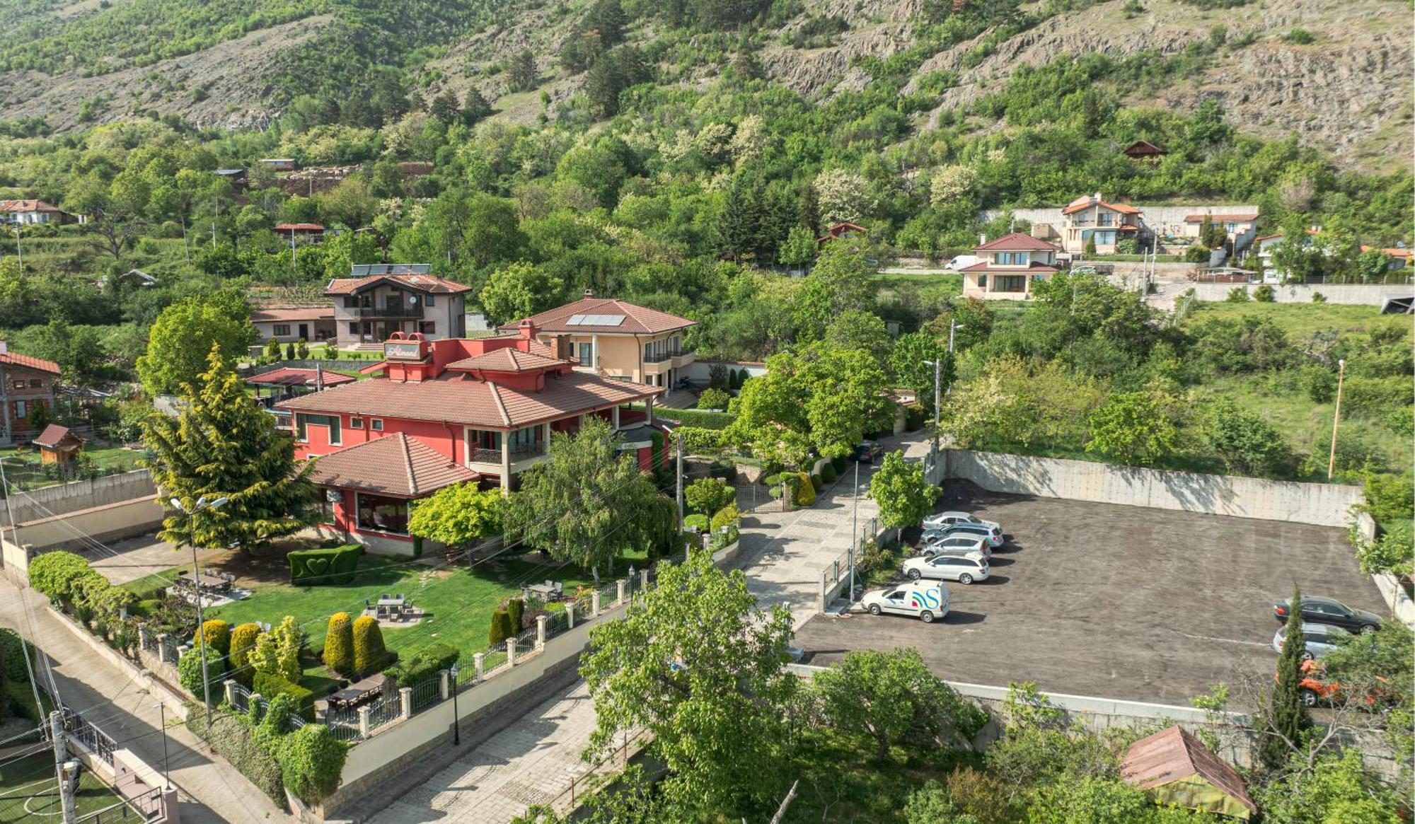 Hotel-Restaurant Almond Карлово Экстерьер фото